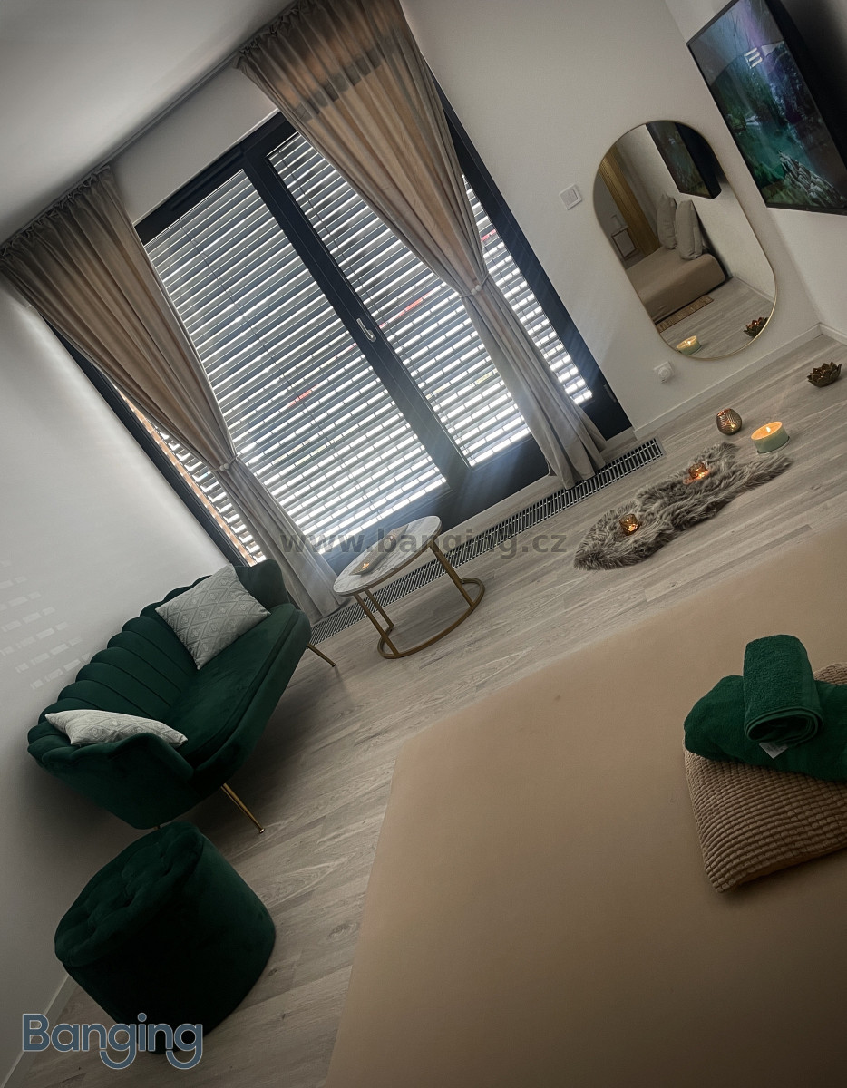 Erotic club Emerald Massage, Massage saloon ❤️ SEX PRAHA 💕